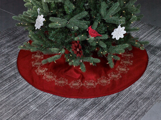 Snowflake Gold Tree Skirt 54″ Red.