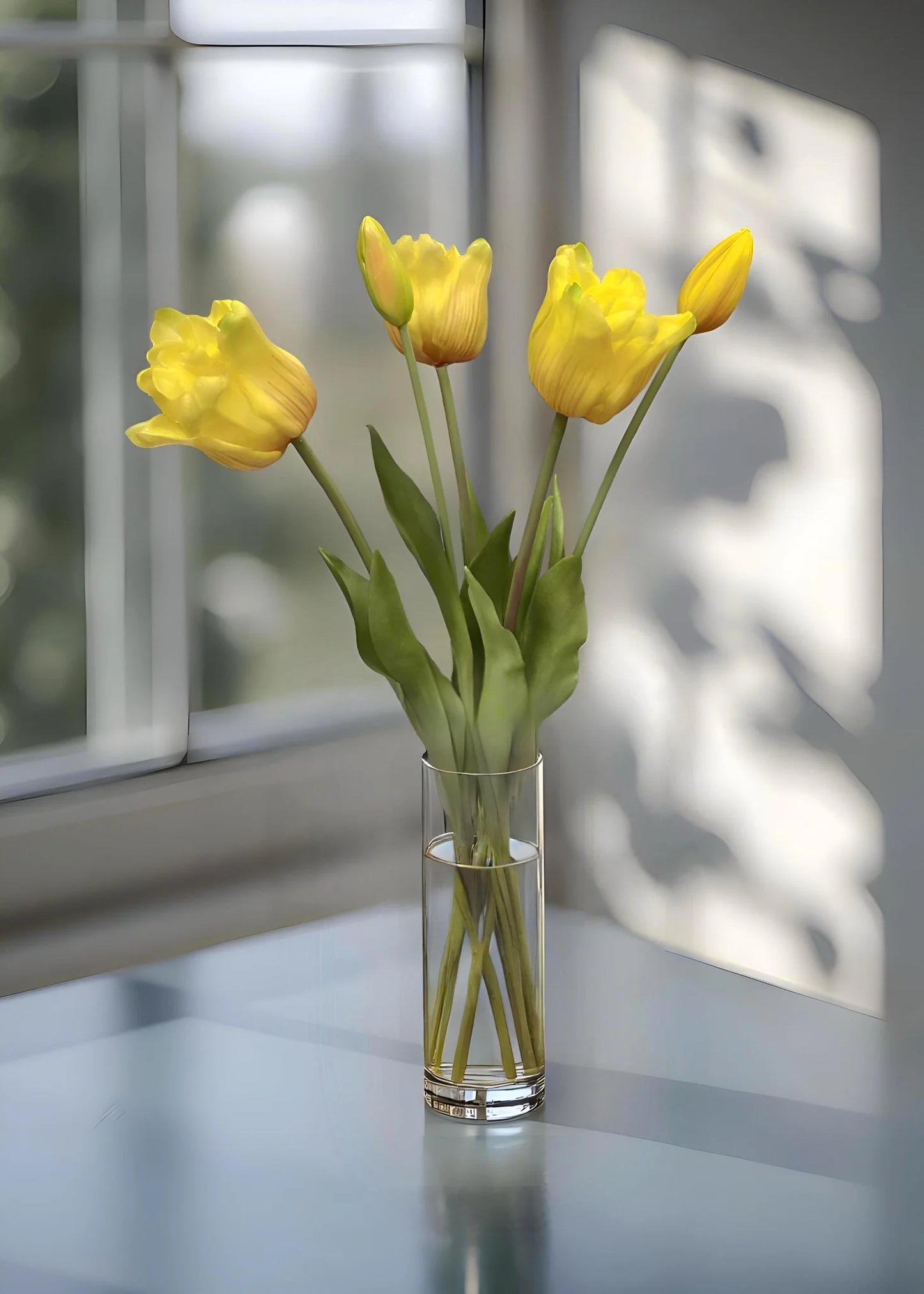 18" FRESH TOUCH RUFFLED YELLOW PARROT TULIP BUNDLE