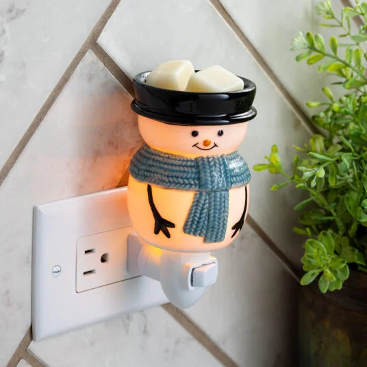 Pluggable Classic Fragrance Warmer - Snowy